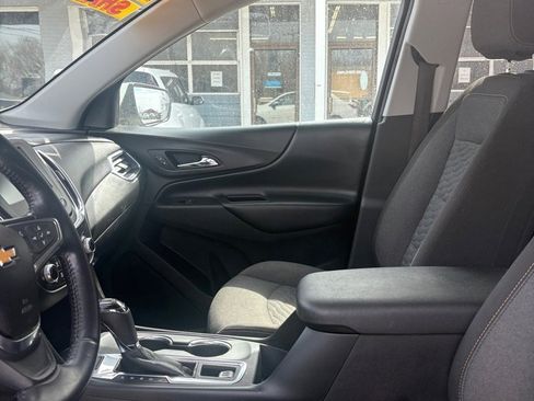 Used 2018 Chevrolet Equinox LT AWD/4WD image 9