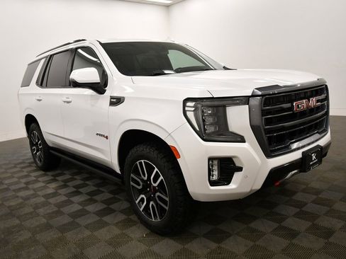 Used 2022 GMC Yukon AT4 image 10