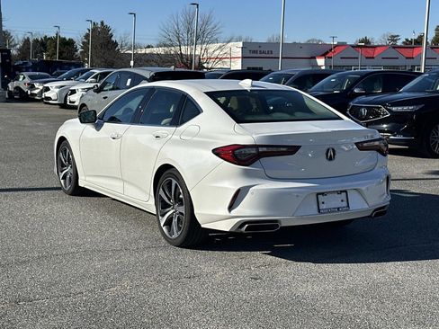 Certified 2025 Acura TLX w/ Technology Package image 6