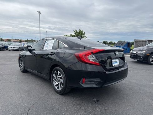Used 2017 Honda Civic EX image 5