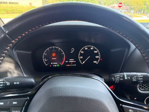 Used 2024 Honda HR-V Sport image 25