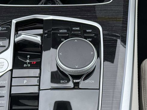 New 2026 BMW X5 xDrive40i w/ M Sport Package image 22