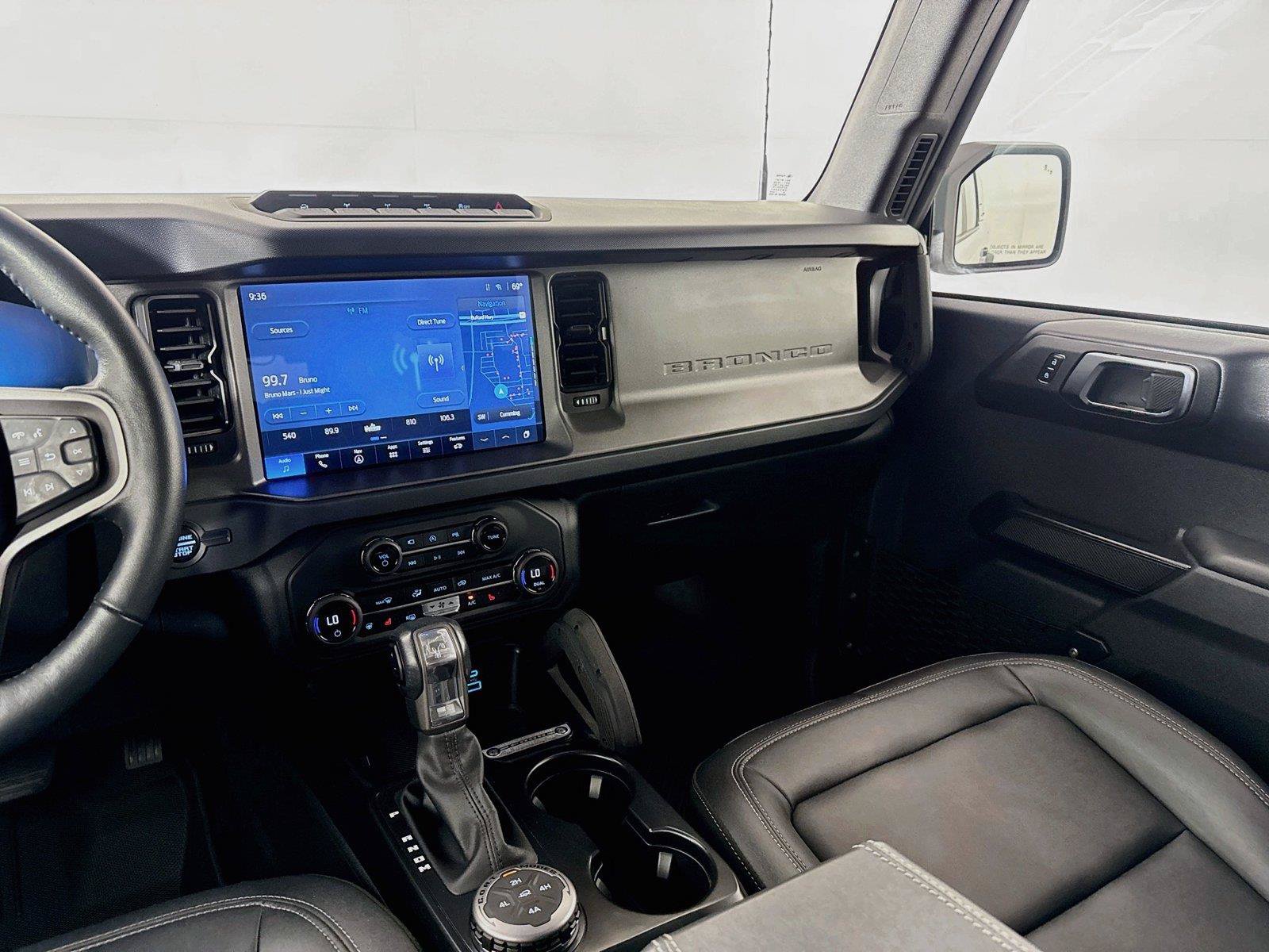 Used 2025 Ford Bronco Badlands AWD/4WD image 28