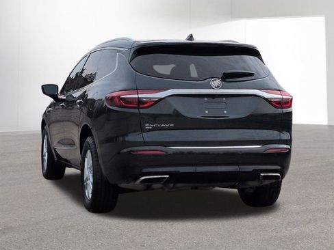Used 2020 Buick Enclave Essence w/ Sound and Sites Package image 9