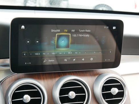 Used 2022 Mercedes-Benz GLC 300 4MATIC image 18