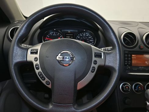 Used 2011 Nissan Rogue SV FWD image 13