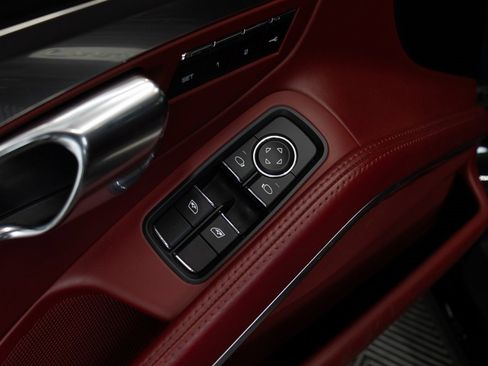 Used 2017 Porsche 911 Carrera S image 19