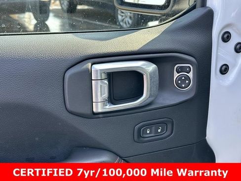 Certified 2024 Jeep Wrangler Unlimited Rubicon w/ Technology Group image 16