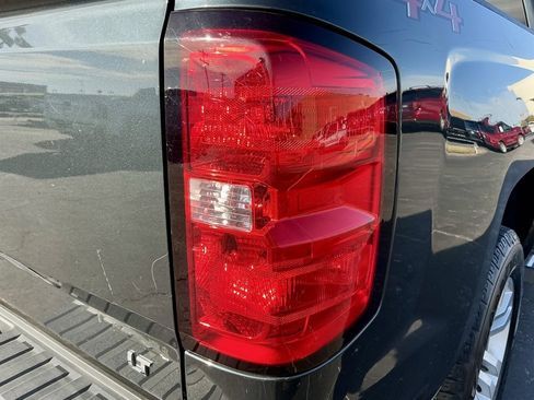 Used 2018 Chevrolet Silverado 1500 LT w/ All Star Edition image 17