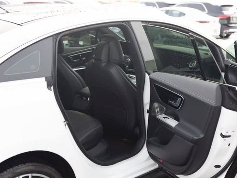 Used 2024 Mercedes-Benz EQE 350+ 4MATIC Sedan image 31