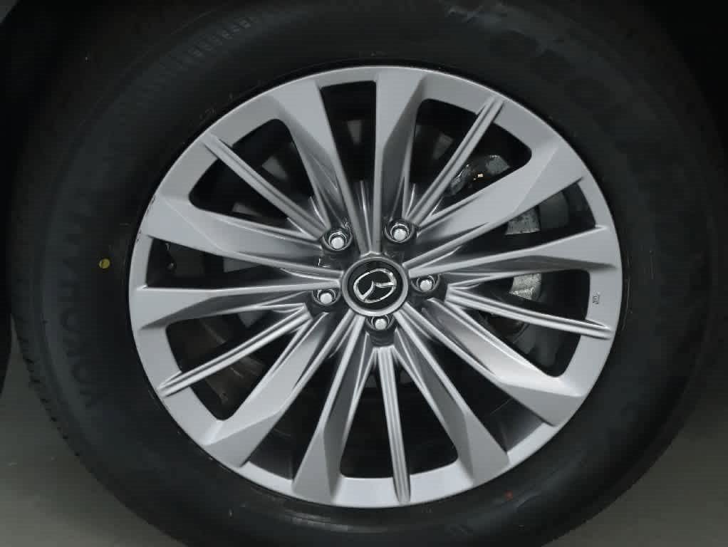 Certified 2024 MAZDA CX-90 3.3 Turbo w/ Preferred Package AWD/4WD image 38