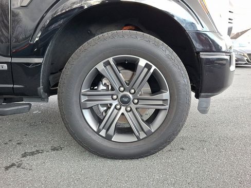 Used 2023 Ford F150 XLT w/ Equipment Group 302A High image 10