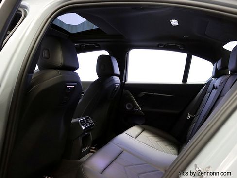 New 2026 BMW 530i xDrive w/ M Sport Package image 13