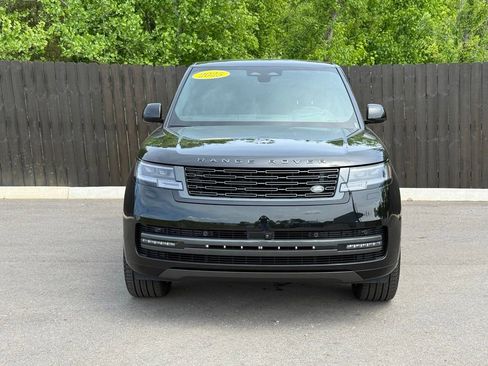 Certified 2025 Land Rover Range Rover SE AWD/4WD image 8