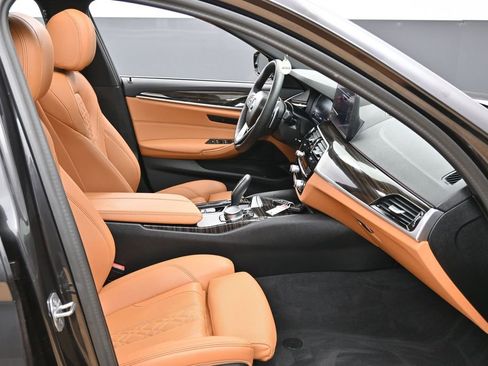 Used 2023 BMW 530i xDrive w/ Convenience Package AWD/4WD image 22