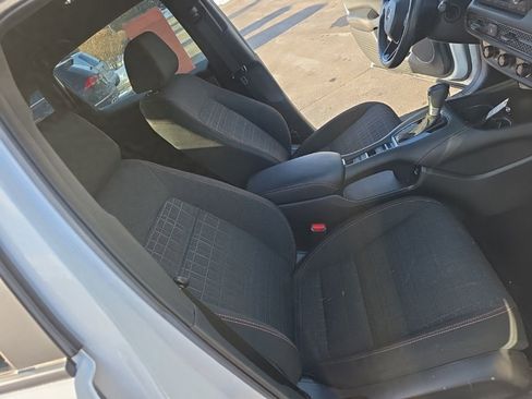 Certified 2023 Honda HR-V Sport image 24