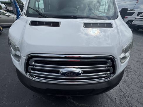 Used 2016 Ford Transit 350 XLT RWD image 10