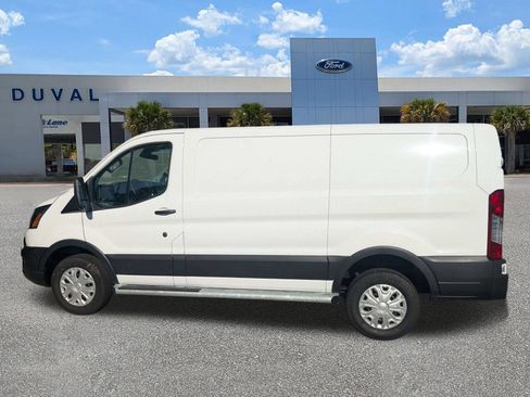 Used 2025 Ford Transit 250 Low Roof w/ Exterior Upgrade Package RWD image 6