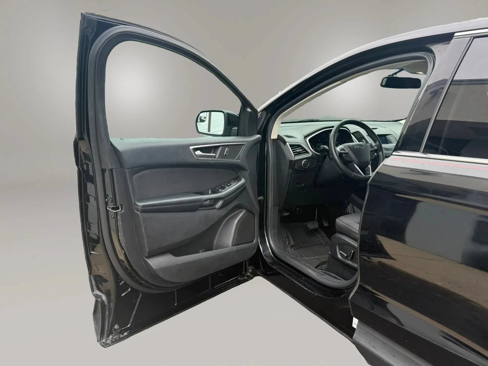Used 2017 Ford Edge SEL w/ Cargo Accessory Package AWD/4WD image 11