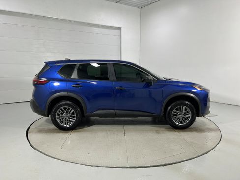 Used 2022 Nissan Rogue S AWD/4WD image 33