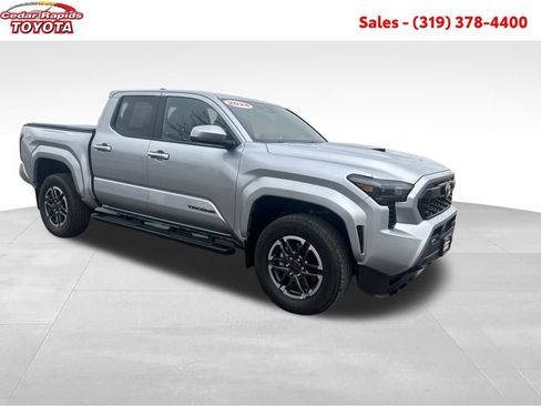 Certified 2024 Toyota Tacoma TRD Sport image 9