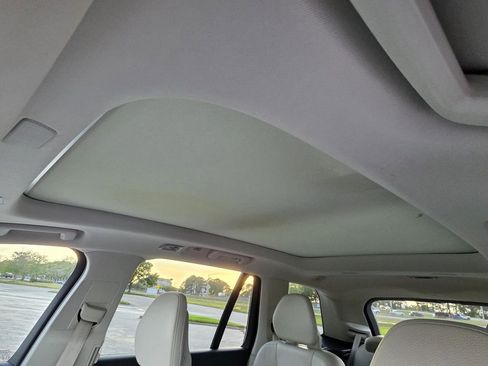 Used 2021 Volvo XC90 T6 Momentum AWD/4WD image 7