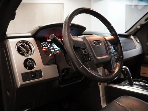 Used 2014 Ford F150 FX4 w/ Equipment Group 402A Luxury image 5