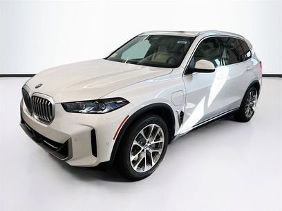 New 2026 BMW X5 xDrive50e w/ Premium Package