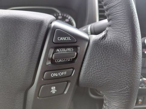 Used 2022 Nissan Frontier SV w/ Technology Package RWD image 26