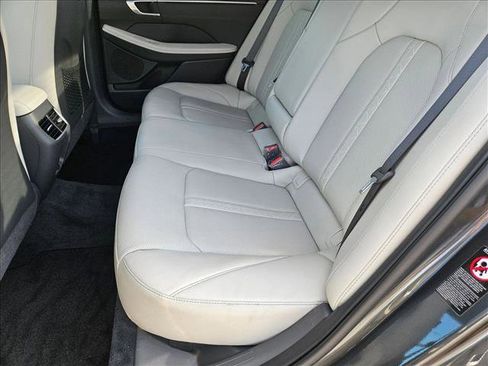 Used 2022 Hyundai Sonata Limited image 19