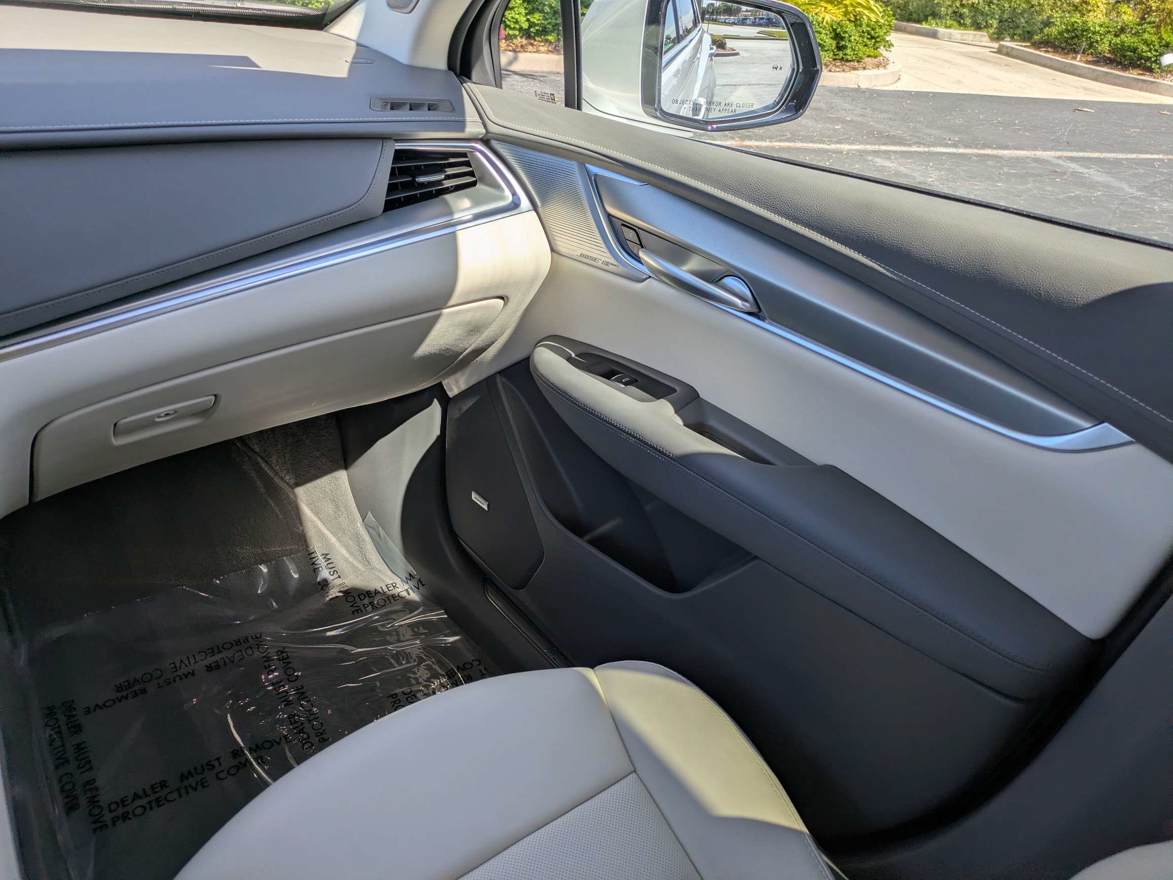 Certified 2024 Cadillac XT5 Premium Luxury w/ Technology Package FWD image 15