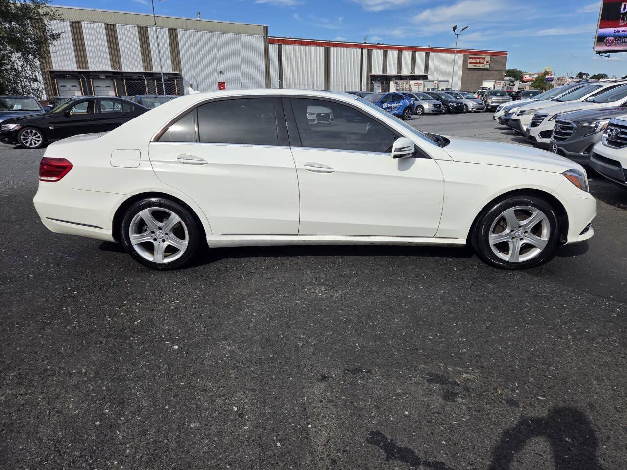 Used 2014 Mercedes-Benz E 350 4MATIC Sedan w/ Premium 1 Package image 4