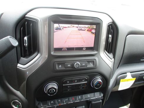 New 2026 Chevrolet Silverado 1500 Custom Trail Boss w/ Dark Appearance Package image 20