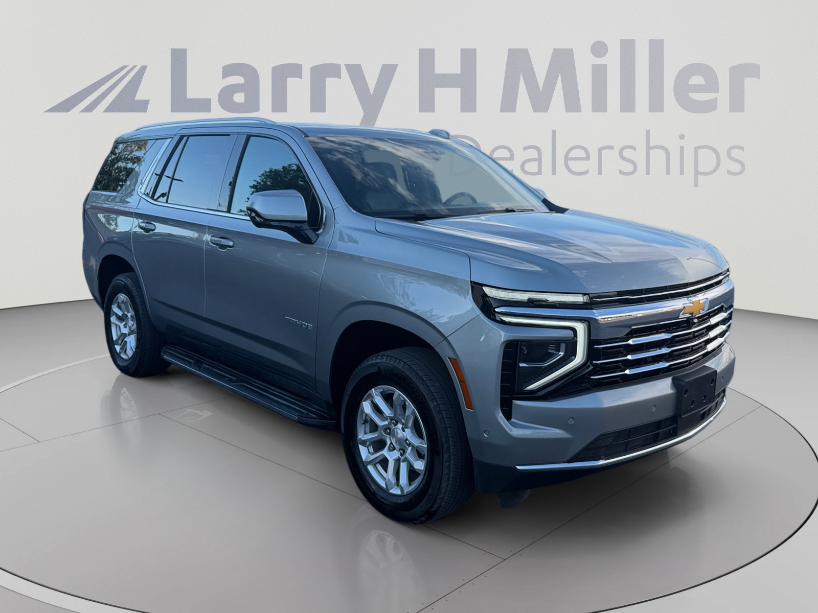 Certified 2025 Chevrolet Tahoe LT AWD/4WD image 7