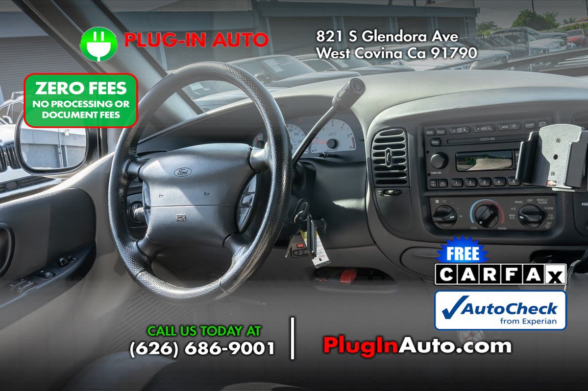 Used 2003 Ford F150 Lightning RWD image 16