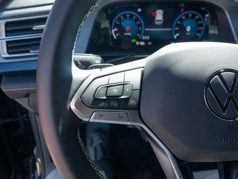 New 2026 Volkswagen Atlas Cross Sport SE AWD/4WD image 24