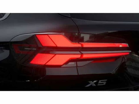 Used 2025 BMW X5 xDrive50e w/ Executive Package image 8