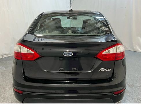 Used 2014 Ford Fiesta S image 6