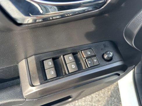 Used 2023 Toyota Tacoma TRD Off-Road image 22