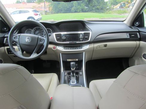Used 2015 Honda Accord EX-L image 13