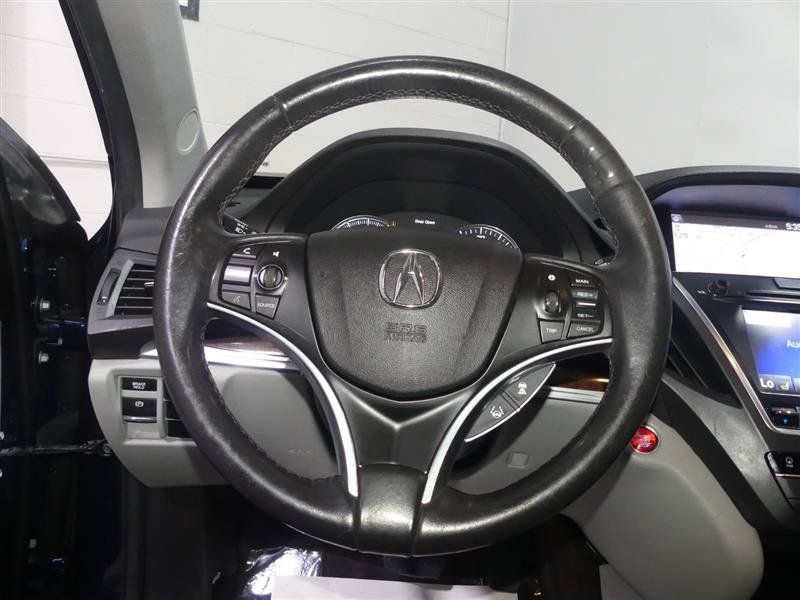 Used 2017 Acura MDX w/ Technology Package AWD/4WD image 32