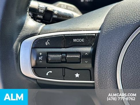 Used 2025 Kia Sportage SX FWD image 30