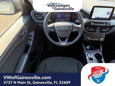 Used 2025 Ford Escape Active image 15