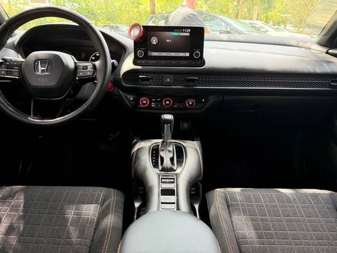 Certified 2025 Honda HR-V Sport image 11