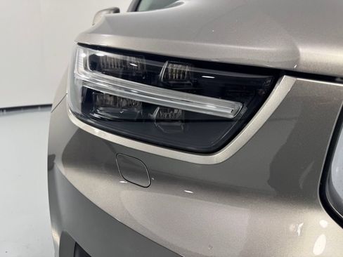 Used 2021 Volvo XC40 T5 Inscription AWD/4WD image 7
