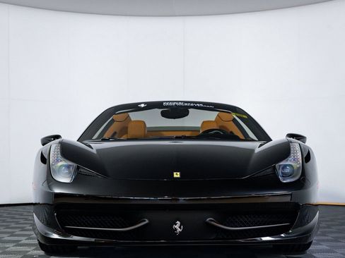 Certified 2015 Ferrari 458 Spider image 4