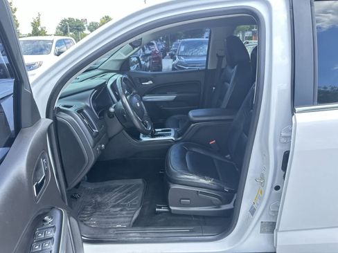 Used 2016 Chevrolet Colorado LT w/ LT Convenience Package RWD image 2
