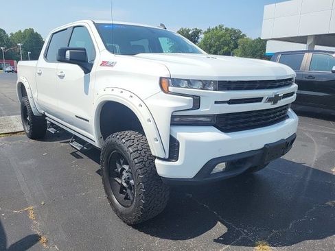 Used 2022 Chevrolet Silverado 1500 RST w/ Safety Package AWD/4WD image 4