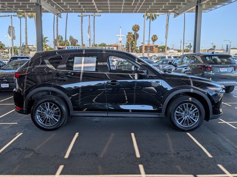 Used 2020 MAZDA CX-5 Touring FWD image 5