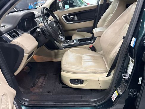 Used 2017 Land Rover Discovery Sport HSE image 33